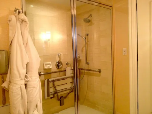 Four Seasons Hotel Los Angeles at Beverly Hills Camere Photos