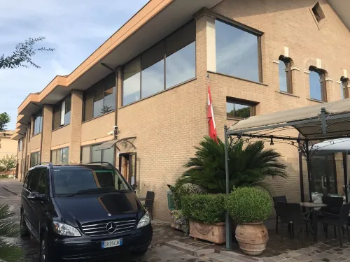 Euro House Inn Airport Esterni Photos