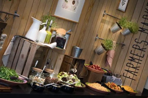 Renaissance Zurich Tower Hotel Dining Photos