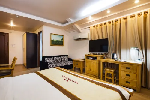 Vien Dong Hotel Phu My Hung Photos