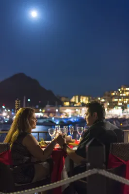 Hotel Tesoro Los Cabos Dining Photos