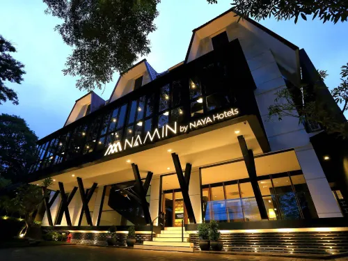 Namin Dago Hotel Featured Photos
