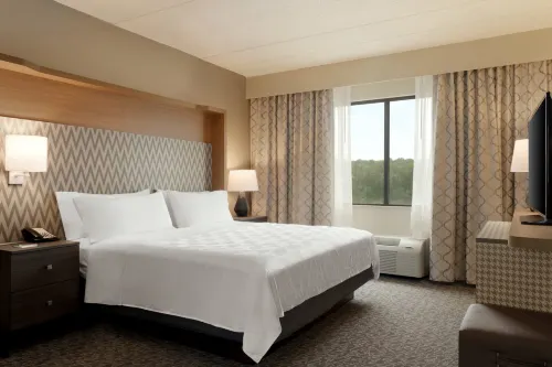 Holiday Inn & Suites Council Bluffs-I-29 Photos