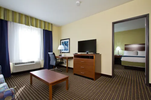 Holiday Inn Express & Suites Denver East-Peoria Street Chambres Photos