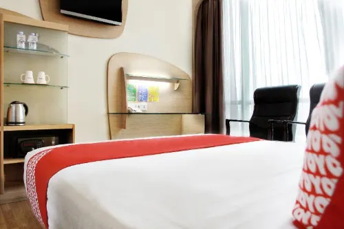 Business Hotel Tomang Chambres Photos
