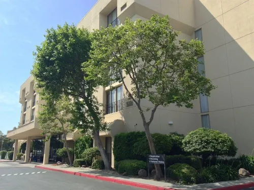 Courtyard by Marriott San Jose Airport Extérieur Photos