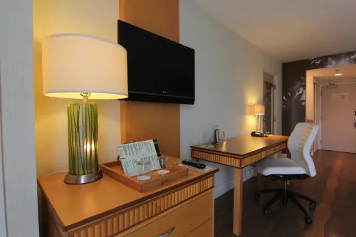 Best Western Premier Toronto Airport Carlingview Hotel Area Publik Photos