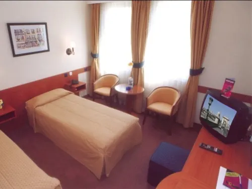 Hotel Mediterran Photos