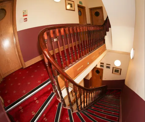 Holland Inn Hotel Espaces publics Photos