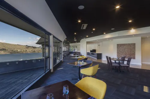 Holiday Inn Queenstown Frankton Road Ristorazione Photos