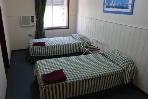 Brisbane Manor Photos