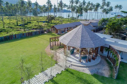 Rest Sea Resort Koh Kood Exteriör Photos