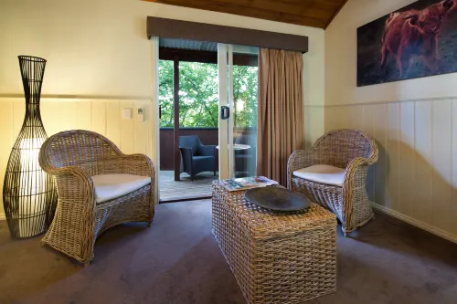 Mineral Springs Hotel Hepburn Photos