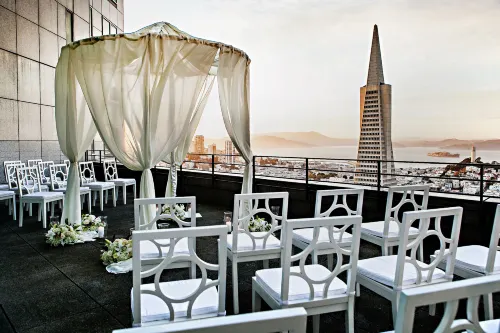 Four Seasons Hotel Embarcadero Leisure & Recreation Photos