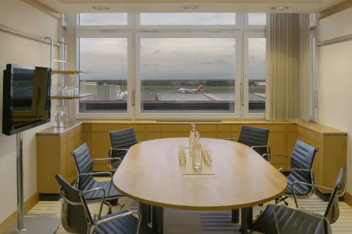 Sheraton Brussels Airport Hotel Espaces Affaires Photos