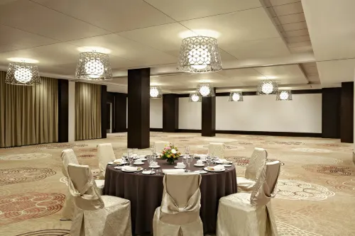 Sheraton Centre Toronto Hotel Business Facilities Photos