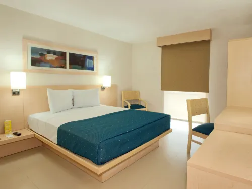 City Express by Marriott Chetumal Photos