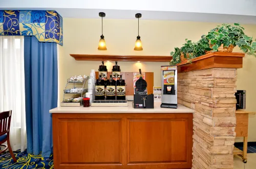 Best Western Plus Galleria Inn  Suites Ristorazione Photos