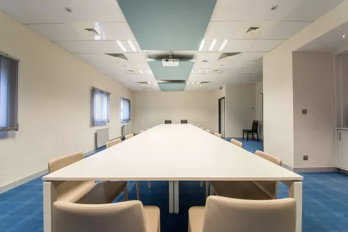 Mandarina Hotel Luxembourg Airport Business Photos