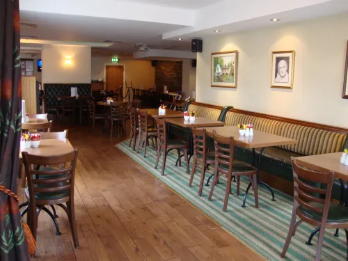 Ard Ri House Hotel Restauration Photos