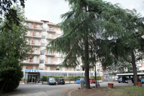 Auto Park Hotel Extérieur Photos