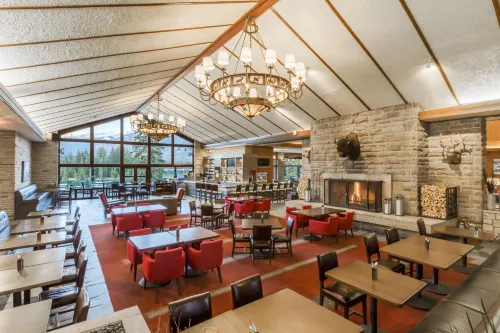 Fairmont Jasper Park Lodge Dining Photos
