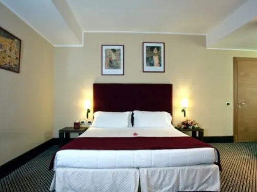 Cardinal Hotel St. Peter Photos