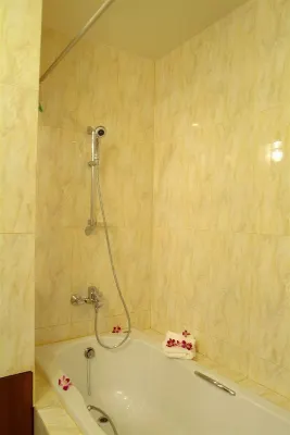 Admiral Suites Bangkok Photos