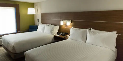 Holiday Inn Express West Los Angeles-Santa Monica Rooms Photos