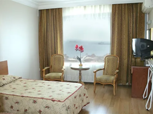 Grand Ant Hotel Photos
