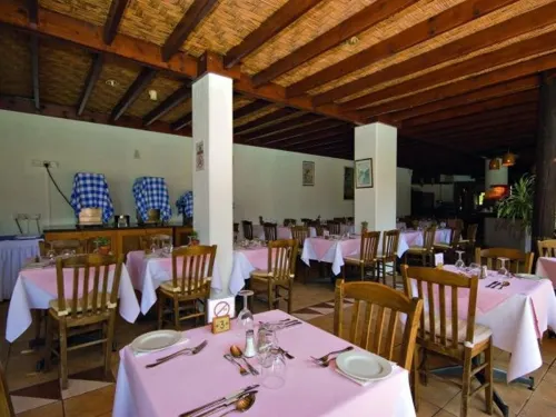 Paphos Gardens Holiday Resort Питание Photos