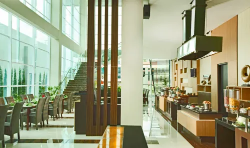 Hotel Santika Tasikmalaya Restauration Photos
