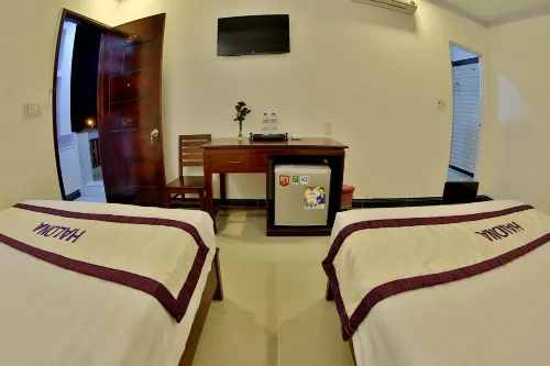 Halona Hotel Photos