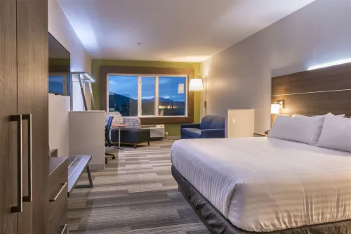 Holiday Inn Express & Suites Victoria - Colwood Photos