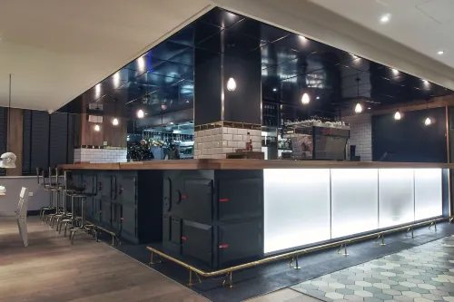 The Corner, London City Leisure & Recreation Photos