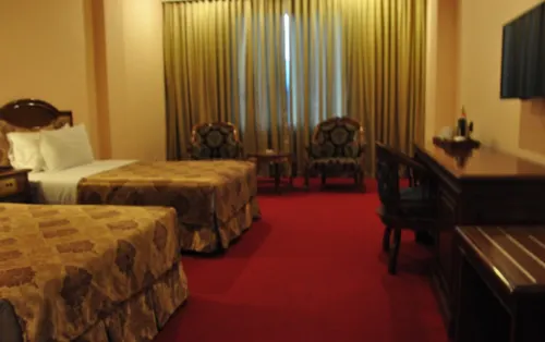 Puri Khatulistiwa Kamar Photos