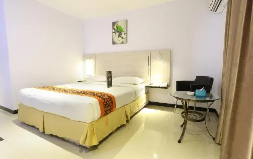 89 Hotel Camere Photos