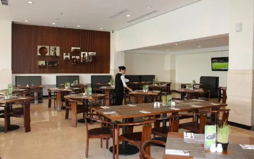 Sintesa Peninsula Hotel Palembang Ruokailu Photos