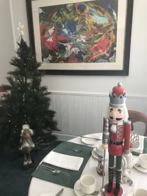Art Hotel on York Dining Photos