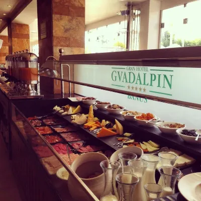 Gran Hotel Guadalpín Banus Ăn uống Photos