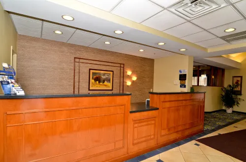 Best Western Plus Galleria Inn  Suites Offentlige områder Photos