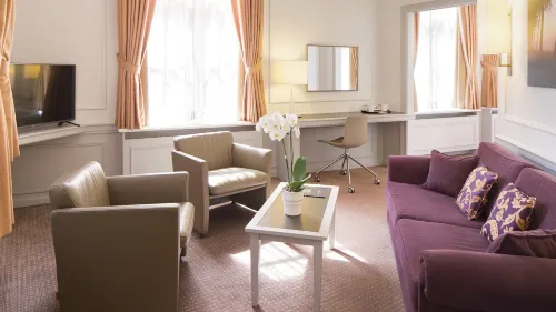 Crowne Plaza Brugge Photos