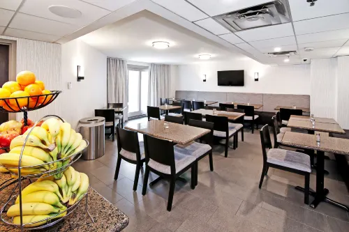 Best Western Plus Siding 29 Lodge Dining Photos