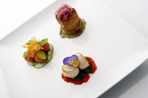 Victoria Marriott Inner Harbour Dining Photos