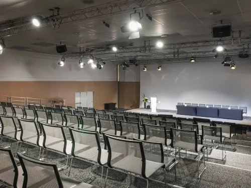 Novotel Paris Est Centre de Conference Business Photos