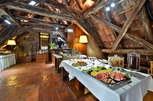 Appia Hotel Residences Dining Photos