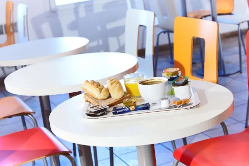 Premiere Classe Lyon Ouest - Tassin Dining Photos