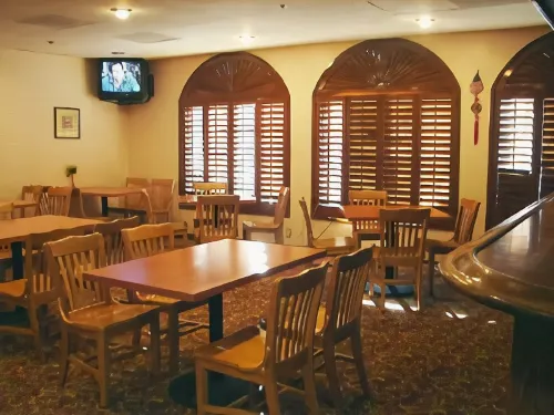 Best Western Plus South Bay Hotel Dining Photos