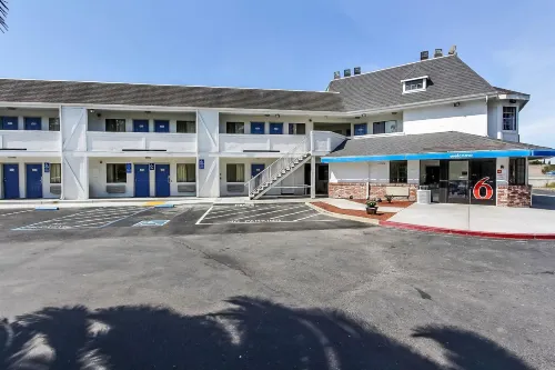 Motel 6 Fremont, CA – North Außen Photos