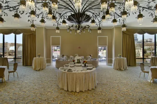 Fairmont Dallas Restauration Photos